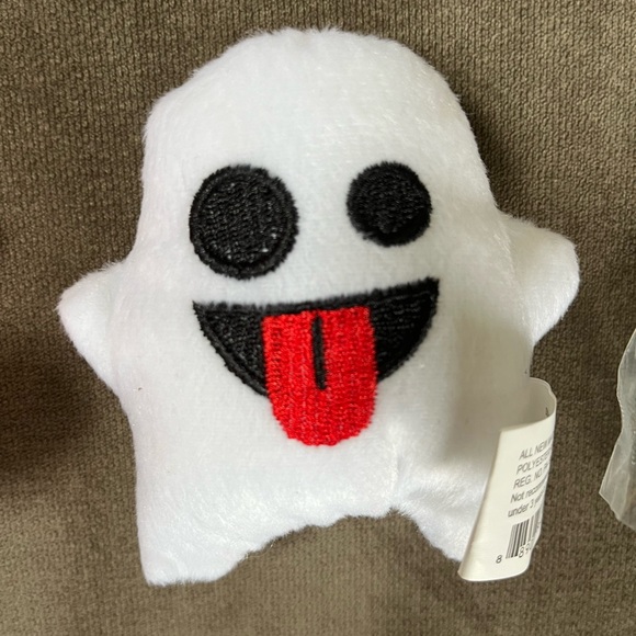 Halloween items - Picture 3 of 6